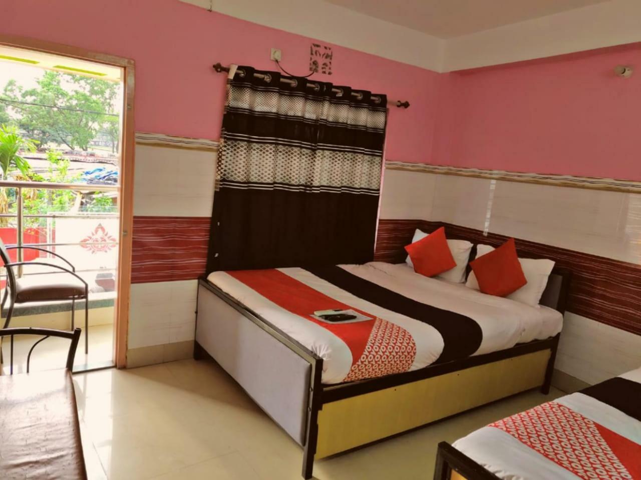 Tirupati Lodge Njp Siliguri Eksteriør billede